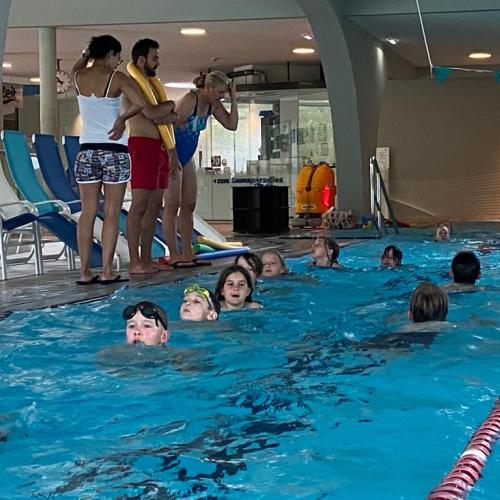 Schwimmbahn